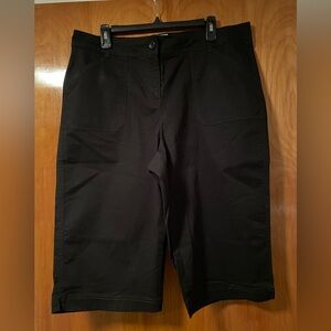 CROFT & BARROW Women's Black 15 in Shorts Size 16